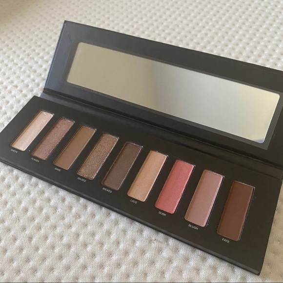 Studio Make Up Ease to Wear Palette - Picture 2 of 2